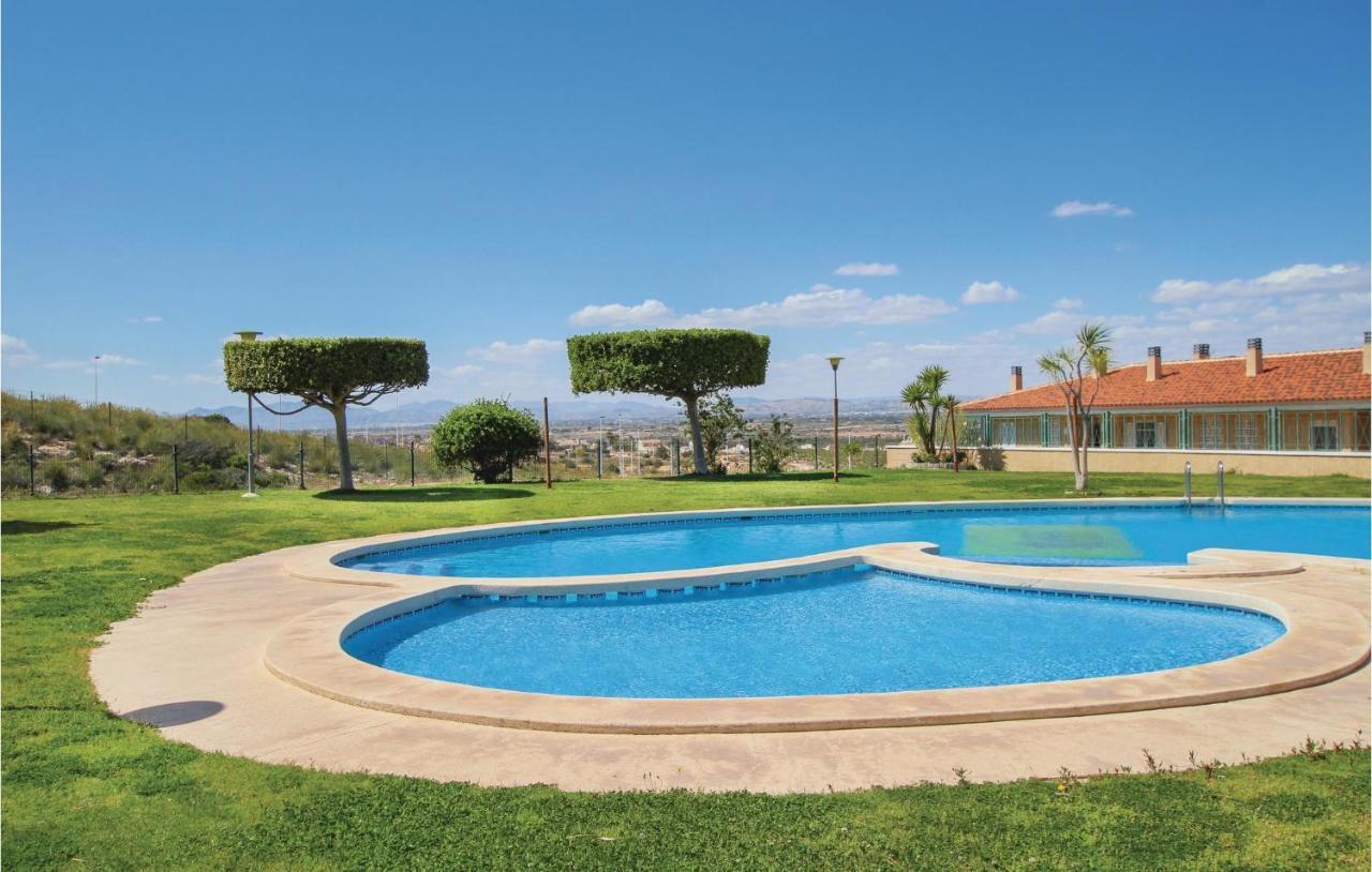 Nice Apartment In Santa Pola With Kitchenette Exterior foto